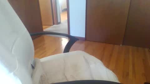 jonderr135 online show from February 1, 2026, 4:49 pm