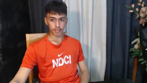 Snapshot of jonel_xx chatting on February 5, 2026, 7:46 am jonel online show from February 5, 2026, 7:46 am