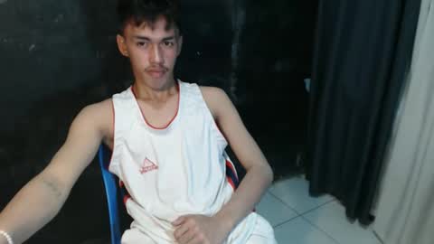 Snapshot of jonel_xx chatting on February 7, 2026, 6:39 am jonel online show from February 7, 2026, 6:39 am