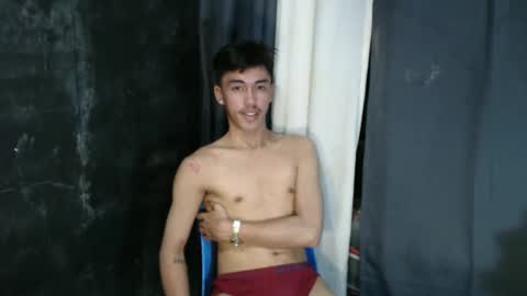 Snapshot of jonel_xx chatting on March 16, 2026, 5:44 am jonel online show from March 16, 2026, 5:44 am