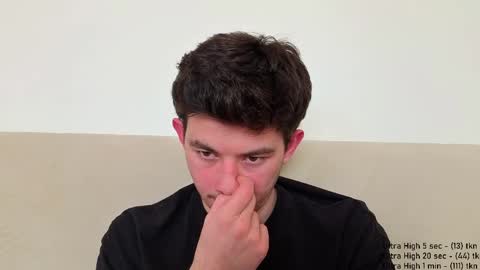 Snapshot of jonhy_merlin chatting on April 1, 2026, 1:41 pm jonhy_merlin online show from April 1, 2026, 1:41 pm