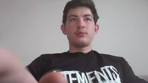 Snapshot of jonhy_merlin chatting on April 4, 2026, 5:49 am jonhy_merlin online show from April 4, 2026, 5:49 am