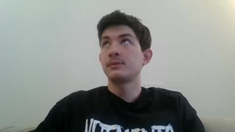 Snapshot of jonhy_merlin chatting on April 5, 2026, 5:26 am jonhy_merlin online show from April 5, 2026, 5:26 am