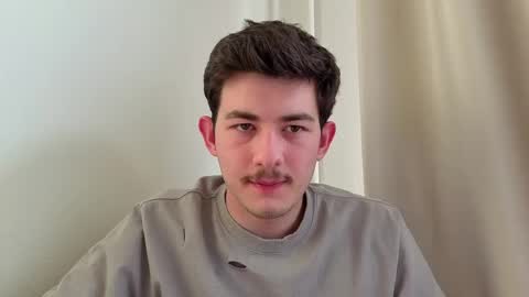 Snapshot of jonhy_merlin chatting on May 11, 2026, 4:04 pm jonhy_merlin online show from May 11, 2026, 4:04 pm