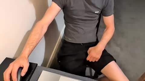 jonlow1 online show from September 13, 2025, 10:53 pm