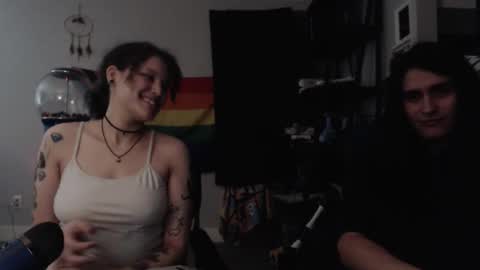 Snapshot of jonmessfan chatting on November 7, 2025, 1:38 am jonmessfan online show from November 7, 2025, 1:38 am