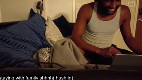 Snapshot of jonnistrokes chatting on September 21, 2025, 2:35 am Jonni online show from September 21, 2025, 2:35 am