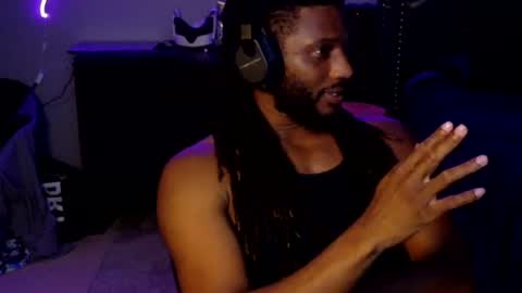 Snapshot of jonnistrokes chatting on July 9, 2026, 5:00 am Jonni online show from July 9, 2026, 5:00 am