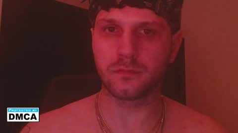 Snapshot of jonnybananas69 chatting on May 27, 2026, 4:42 am Jonny Bans online show from May 27, 2026, 4:42 am