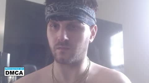 Snapshot of jonnybananas69 chatting on May 31, 2026, 12:41 am Jonny Bans online show from May 31, 2026, 12:41 am