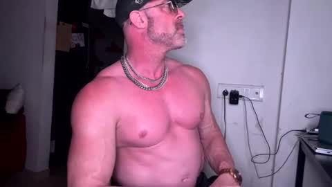 Snapshot of jonnycockfill chatting on November 21, 2025, 10:08 pm Jonny Cockfill online show from November 21, 2025, 10:08 pm