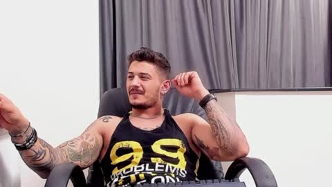 Snapshot of jonnyporn1 chatting on January 22, 2025, 3:20 am jonnyporn1 online show from January 22, 2025, 3:20 am