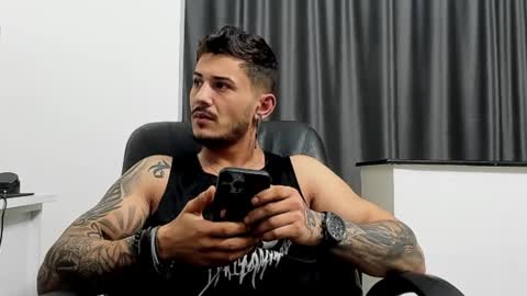 Snapshot of jonnyporn1 chatting on February 3, 2025, 12:15 am jonnyporn1 online show from February 3, 2025, 12:15 am