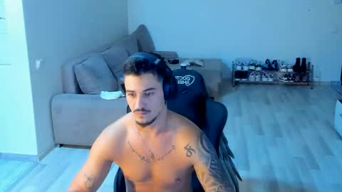 Snapshot of jonnyporn1 chatting on October 9, 2025, 12:30 am jonnyporn1 online show from October 9, 2025, 12:30 am