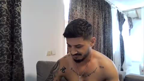 Snapshot of jonnyporn1 chatting on June 23, 2026, 11:52 am jonnyporn1 online show from June 23, 2026, 11:52 am