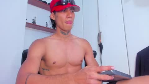 Ryder Jon online show from April 25, 2026, 2:14 am