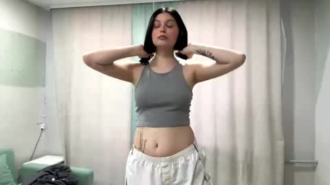 Aria online show from March 17, 2026, 1:36 pm