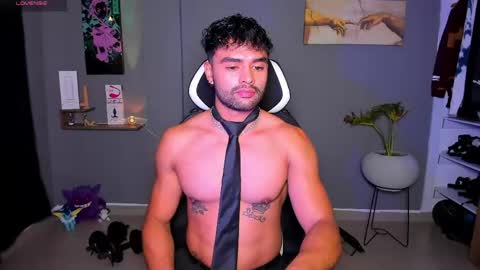 JordanRossie online show from April 29, 2026, 2:04 am