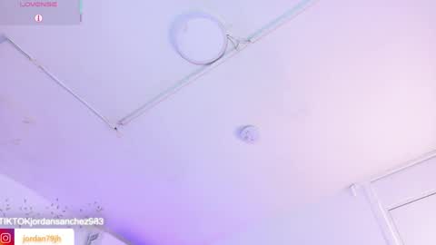 Snapshot of jordansmiith_ chatting on May 19, 2026, 10:27 pm Jordan Smith online show from May 19, 2026, 10:27 pm