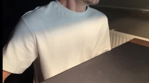 Snapshot of jordansolid chatting on November 18, 2025, 6:56 pm jordansolid online show from November 18, 2025, 6:56 pm