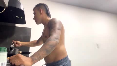 Snapshot of jordylatin202 chatting on February 9, 2025, 6:01 am DAVID online show from February 9, 2025, 6:01 am