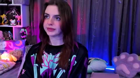 Rose online show from November 20, 2025, 5:12 pm