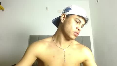 Snapshot of jose_and_daniel chatting on June 27, 2026, 5:23 am JOSE AND DANIEL online show from June 27, 2026, 5:23 am