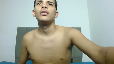 Snapshot of jose_and_daniel chatting on July 24, 2026, 3:04 am JOSE AND DANIEL online show from July 24, 2026, 3:04 am