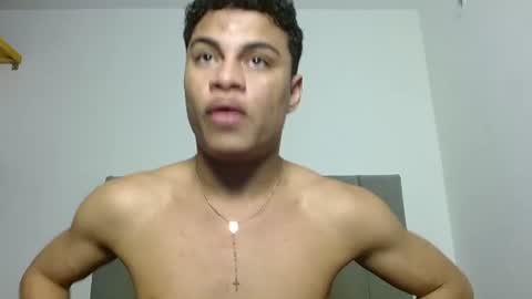 Snapshot of jose_and_daniel chatting on August 4, 2026, 5:10 am JOSE AND DANIEL online show from August 4, 2026, 5:10 am
