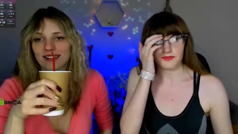 jose_fairy online show from September 16, 2025, 7:26 pm