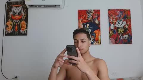 jose_sexycumm online show from March 25, 2026, 5:52 pm