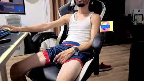 Josef online show from July 5, 2026, 4:19 am