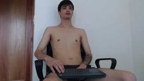 alejandro online show from April 27, 2026, 7:12 pm