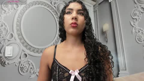 Snapshot of joselyn_sexy_ chatting on February 3, 2025, 7:00 pm Katalina online show from February 3, 2025, 7:00 pm