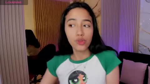 Snapshot of joselyn_tay chatting on June 17, 2026, 12:07 pm Joselyn online show from June 17, 2026, 12:07 pm