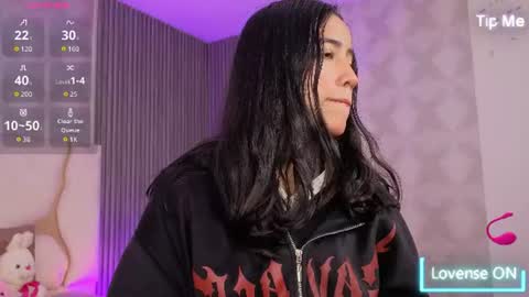 Snapshot of joselyn_tay chatting on July 14, 2026, 1:17 pm Joselyn online show from July 14, 2026, 1:17 pm