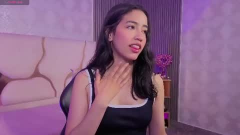 Snapshot of joselyn_tay chatting on July 16, 2026, 12:33 pm Joselyn online show from July 16, 2026, 12:33 pm