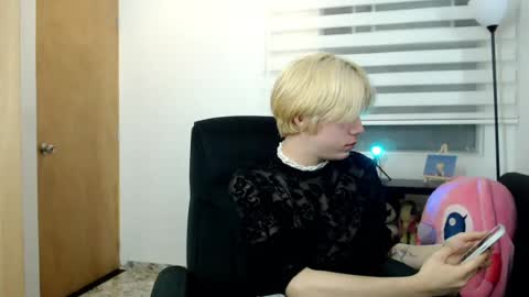 Snapshot of joseon_cute chatting on July 8, 2026, 12:26 am joseon_cute online show from July 8, 2026, 12:26 am