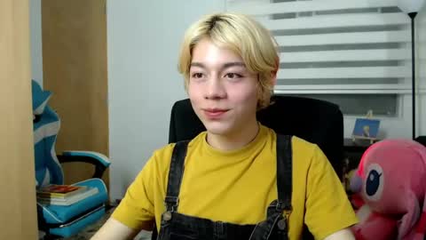 Snapshot of joseon_cute chatting on July 9, 2026, 1:09 am joseon_cute online show from July 9, 2026, 1:09 am