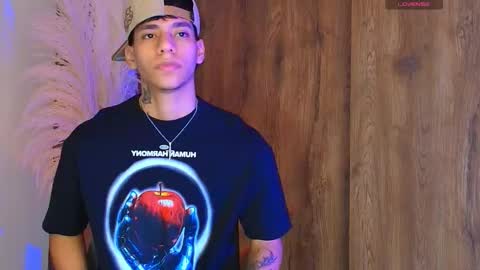 Josep online show from September 23, 2025, 10:35 pm