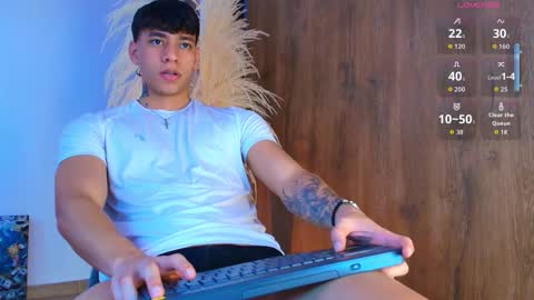 Josep online show from November 2, 2025, 7:27 pm