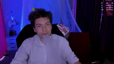 joseph_bear_ online show from April 23, 2026, 12:29 pm