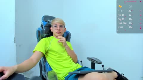 Snapshot of joseph_brown_ chatting on December 22, 2024, 4:17 pm JOSEPH BROWN online show from December 22, 2024, 4:17 pm