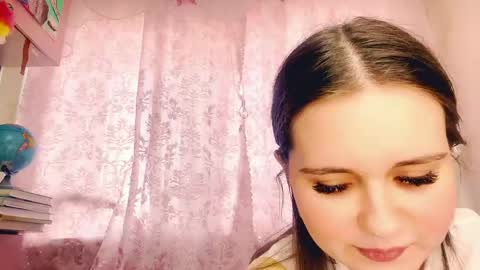 Emily Carter online show from April 19, 2026, 7:51 am