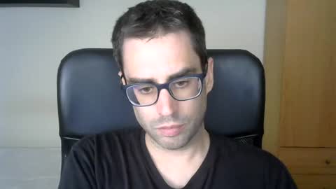 Snapshot of josevd chatting on June 17, 2026, 1:23 pm Jose online show from June 17, 2026, 1:23 pm