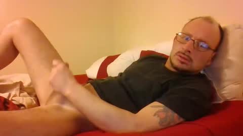 Snapshot of josh4824 chatting on January 16, 2025, 4:17 am josh4824 online show from January 16, 2025, 4:17 am