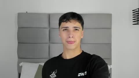 Snapshot of joshclaarktt chatting on July 8, 2026, 4:06 am Josh online show from July 8, 2026, 4:06 am