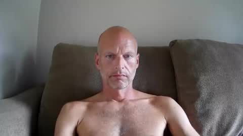 joshking2017 online show from July 12, 2026, 2:52 pm