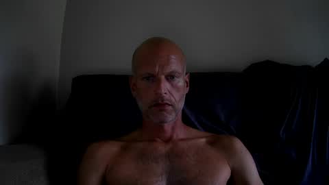 joshking2017 online show from August 2, 2026, 1:42 pm