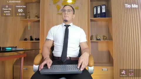 Snapshot of joshmiller___ chatting on May 23, 2026, 4:33 pm joshmiller___ online show from May 23, 2026, 4:33 pm